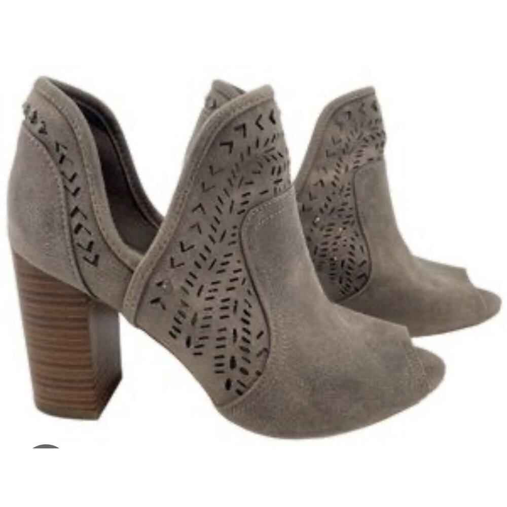 Fergalicious by Fergie Doe Tan WRANGLE Women’s Ankle Boots Booties Size 10 NEW